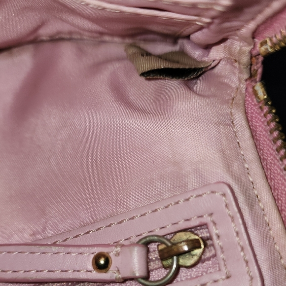 Coach Pink and Gold Heart Pattern Wristlet - Picture 6 of 13